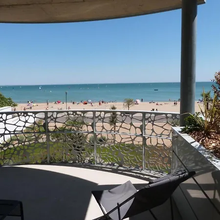 2 Chambres, Balcon, Acces Plage, Piscine, Parking, Animaux Admis - - Fr-1-194-232 *