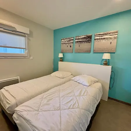 2 Chambres, Balcon, Acces Plage, Piscine, Parking, Animaux Admis - - Fr-1-194-232 *
