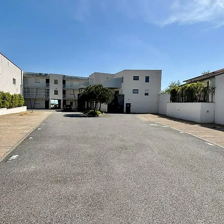 2 Chambres, Balcon, Acces Plage, Piscine, Parking, Animaux Admis - - Fr-1-194-232 Lejlighed *