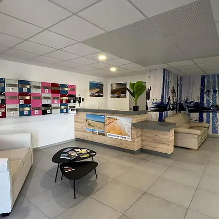 Lejlighed 2 Chambres, Balcon, Acces Plage, Piscine, Parking, Animaux Admis - - Fr-1-194-232 *