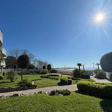 2 Chambres, Balcon, Acces Plage, Piscine, Parking, Animaux Admis - - Fr-1-194-232 *